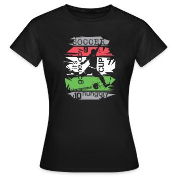Fußball Ungarn Turnier Collage Torschuss Symbol - Frauen T-Shirt - Schwarz - Vorne - AI Model Female 172 dark (172cm)