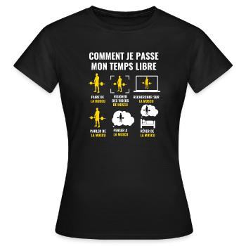 WIE ICH MEINE FREIZEIT VERBRINGE - Krafttraining - Frauen T-Shirt - Schwarz - Vorne - AI Model Female 172 dark (172cm)
