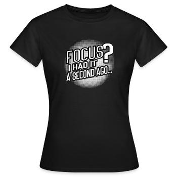 Foyer? Disparu en 3...2...Oups. - T-shirt Femme - noir - Devant - AI Model Female 172 dark (172cm)