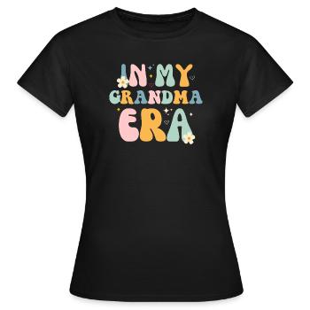 Design Tendresse Grandma - T-shirt Femme - noir - Devant - AI Model Female 172 dark (172cm)