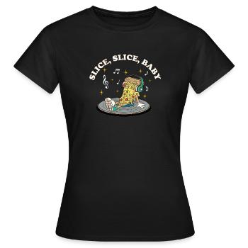 Slice Slice Baby – Lustiger Pizza Spruch Retro - Frauen T-Shirt - Schwarz - Vorne - AI Model Female 172 dark (172cm)