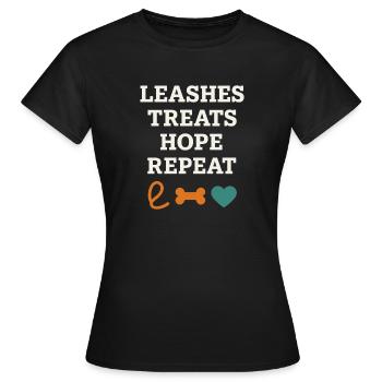 Adoptionstag-haustierrettungs-tierheim - Frauen T-Shirt - Schwarz - Vorne - AI Model Female 172 dark (172cm)