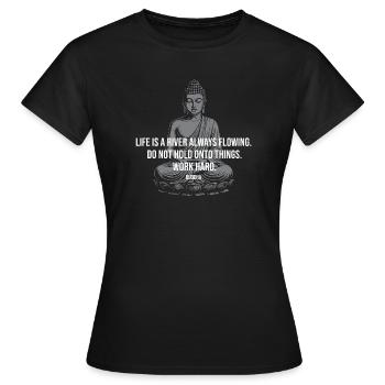 Bouddha du Fleuve du Flux Citation Tee - T-shirt Femme - noir - Devant - AI Model Female 172 dark (172cm)