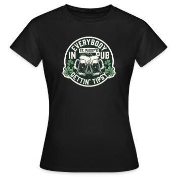 Alle werden beschwipst St. Patrick's Pub - Frauen T-Shirt - Schwarz - Vorne - AI Model Female 172 dark (172cm)