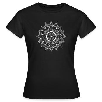 mandala - T-shirt Femme - noir - Devant - AI Model Female 172 dark (172cm)