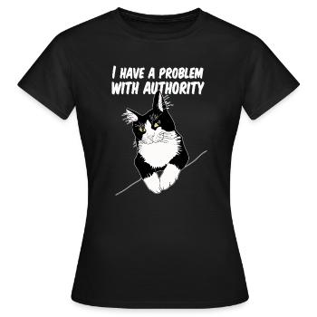 Le chat défie l’autorité - T-shirt Femme - noir - Devant - AI Model Female 172 dark (172cm)