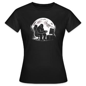 Bigfoot Gamer - Frauen T-Shirt - Schwarz - Vorne - AI Model Female 172 dark (172cm)