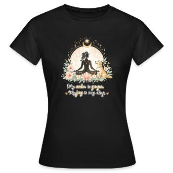 Meine Ruhe ist Yoga, meine Freude mein Hund - Frauen T-Shirt - Schwarz - Vorne - AI Model Female 172 dark (172cm)