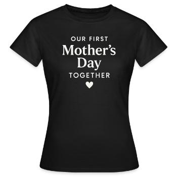 First Mother's Day Mom Baby Gift Idea Family - Women's T-Shirt - black - Front - AI Model Female 172 dark (172cm)