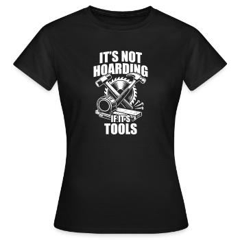 Ce n’est pas de la charpentier menuisière de la menuiserie, ce n’est pas de la charpenterie de la menuiserie, de la théologie - T-shirt Femme - noir - Devant - AI Model Female 172 dark (172cm)