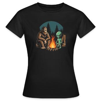 Randonnée - Aventure en plein air - Bigfoot et Alien - T-shirt Femme - noir - Devant - AI Model Female 172 dark (172cm)