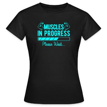 Motivation en forme : muscles du bodybuilder en développement - T-shirt Femme - noir - Devant - AI Model Female 172 dark (172cm)