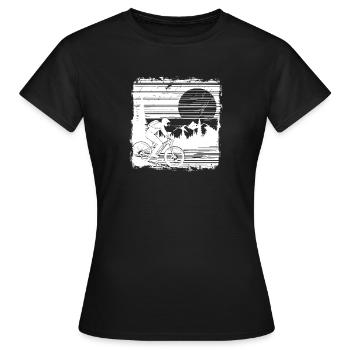 Mountainbiken - Frauen T-Shirt - Schwarz - Vorne - AI Model Female 172 dark (172cm)
