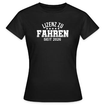 Führerschein 2026 Fahrprüfung Führerscheinprüfung - Frauen T-Shirt - Schwarz - Vorne - AI Model Female 172 dark (172cm)