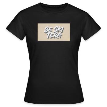 Lettres de sable sur la plage - T-shirt Femme - noir - Devant - AI Model Female 172 dark (172cm)
