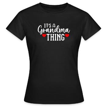 Grandma Thing Heart Design - T-shirt Femme - noir - Devant - AI Model Female 172 dark (172cm)