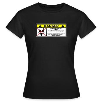 Aufkleber - Frauen T-Shirt - Schwarz - Vorne - AI Model Female 172 dark (172cm)