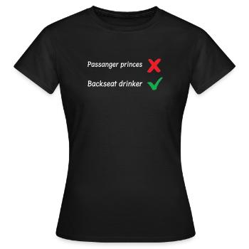 Abreuvoir à l’arrière - T-shirt Femme - noir - Devant - AI Model Female 172 dark (172cm)