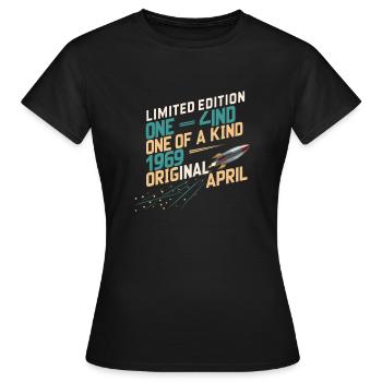 Avril 1969 Anniversaire Avril 1969 Avril - T-shirt Femme - noir - Devant - AI Model Female 172 dark (172cm)