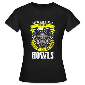 Wolf Rudel Nordisch - Frauen T-Shirt - Schwarz - Vorne - AI Model Female 172 dark (172cm)