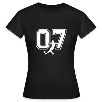 Soccer Number 07 Soccer Player - Women's T-Shirt - black - Front - AI Model Female 172 dark (172cm)