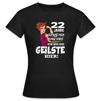 Geburtstag 22 Jahre Die Beste Geilste Chefin Queen - Frauen T-Shirt - Schwarz - Vorne - AI Model Female 172 dark (172cm)