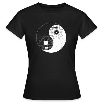 Yin Yang Vinyl Music - Frauen T-Shirt - Schwarz - Vorne - AI Model Female 172 dark (172cm)
