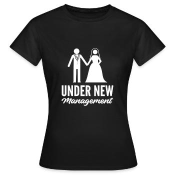 Unter neuer Leitung Joker Gift - Frauen T-Shirt - Schwarz - Vorne - AI Model Female 172 dark (172cm)