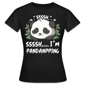 Entspannung mit Pandapower - Frauen T-Shirt - Schwarz - Vorne - AI Model Female 172 dark (172cm)