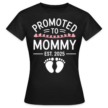 Maternity Shirt 2025 - Women's T-Shirt - black - Front - AI Model Female 172 dark (172cm)