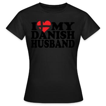 I Love my Danish Husband - Frauen T-Shirt - Schwarz - Vorne - AI Model Female 172 dark (172cm)