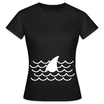 Shark fin - Women's T-Shirt - black - Front - AI Model Female 172 dark (172cm)