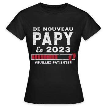 De Nouveau Papy en 2023 Cadeau Futur Papy - T-shirt Femme - noir - Devant - AI Model Female 172 dark (172cm)