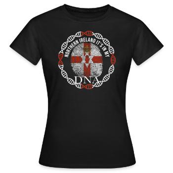 Nordirland ist in meiner DNA - Frauen T-Shirt - Schwarz - Vorne - AI Model Female 172 dark (172cm)