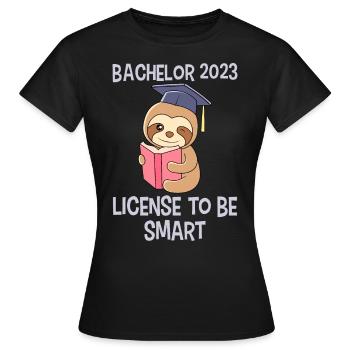 Bachelor 2023 Licence à Clever Shit - T-shirt Femme - noir - Devant - AI Model Female 172 dark (172cm)