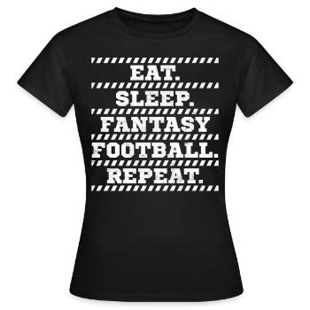 Fantasy Football - Frauen T-Shirt - Schwarz - Vorne - AI Model Female 172 dark (172cm)