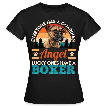 Deutscher Boxer GLÜCKSPILZE HABEN EINEN BOXER - Frauen T-Shirt - Schwarz - Vorne - AI Model Female 172 dark (172cm)