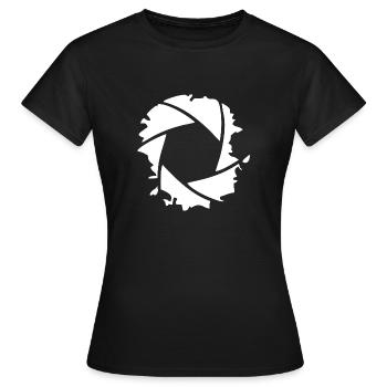 photographer - Women's T-Shirt - black - Front - AI Model Female 172 dark (172cm)