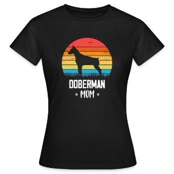 Dobermann - Frauen T-Shirt - Schwarz - Vorne - AI Model Female 172 dark (172cm)