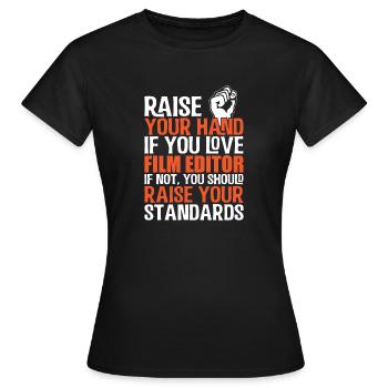 films - T-shirt Femme - noir - Devant - AI Model Female 172 dark (172cm)