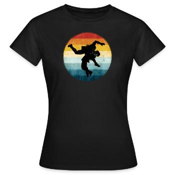 Ringen - Frauen T-Shirt - Schwarz - Vorne - AI Model Female 172 dark (172cm)