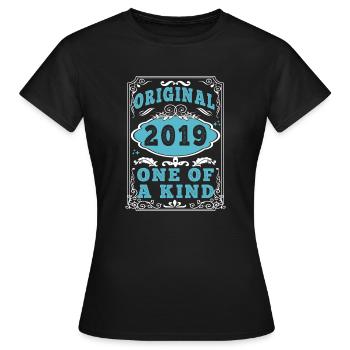 Original 2019 Vintage retro. Tshirt anniversaire 2 - T-shirt Femme - noir - Devant - AI Model Female 172 dark (172cm)