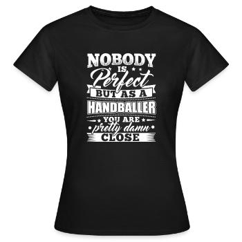 shirt handball drôle de handball Y'a personne de parfait - T-shirt Femme - noir - Devant - AI Model Female 172 dark (172cm)