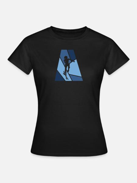 Skateboarding Halfpipe w - Frauen T-Shirt - Schwarz