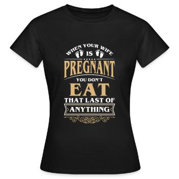 Babybauch Familie Nachwuchs - Frauen T-Shirt - Schwarz - Vorne - AI Model Female 172 dark (172cm)