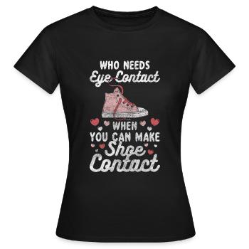 Collectionner les chaussures Trend Shopping Addicted - T-shirt Femme - noir - Devant - AI Model Female 172 dark (172cm)