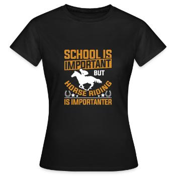 L’école est importante L’équitation est importante - T-shirt Femme - noir - Devant - AI Model Female 172 dark (172cm)