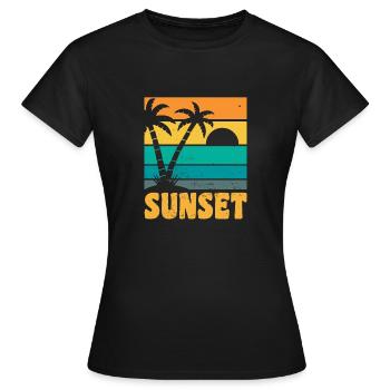Sunset Retro Style - Frauen T-Shirt - Schwarz - Vorne - AI Model Female 172 dark (172cm)