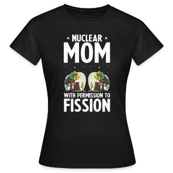 Nuklearingenieur für Kernkraftwerk und Kernenergie - Frauen T-Shirt - Schwarz - Vorne - AI Model Female 172 dark (172cm)