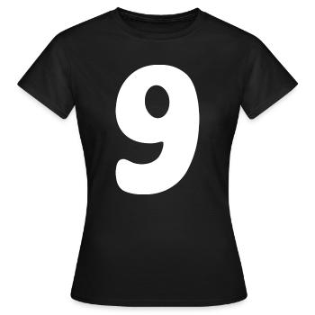Neun: Minimalistische Ziffer 9 | Neunter - Frauen T-Shirt - Schwarz - Vorne - AI Model Female 172 dark (172cm)